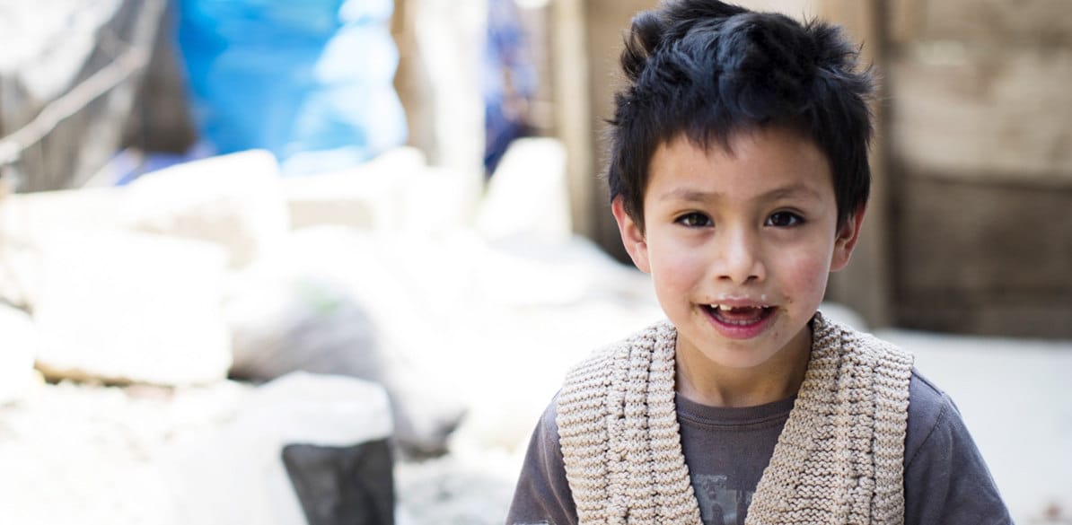 El proyecto Alimenta un niño cubre las necesidades nutricionales de 330 niños en Santa Fe Alimentación y educación a menores en riesgo gracias a la Fundación CRM