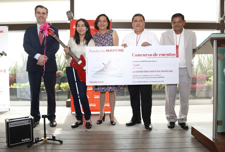 Premiación en México de Educa Tu Mundo