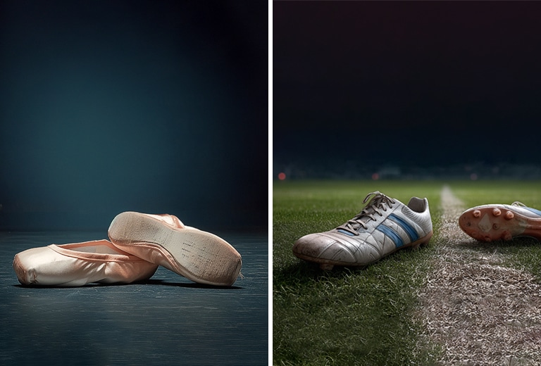 Imagen dividida en dos partes: a la izquierda, un par de zapatillas de ballet rosa sobre un fondo oscuro; a la derecha, un solo zapato de fútbol blanco con detalles azules sobre césped iluminado, ambos simbolizando los talentos perdidos por los accidentes de tráfico. Se incluyen logotipos de varias organizaciones relacionadas con la seguridad vial y Fundación MAPFRE en la parte superior derecha.